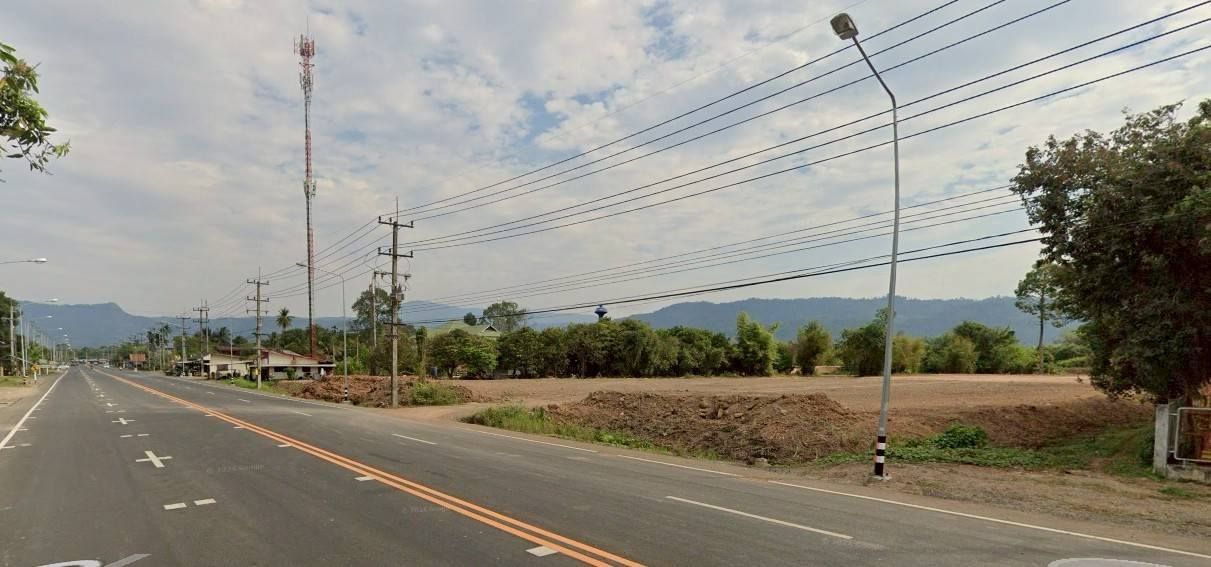 ขายที่ดินสวย ถมแล้ว ติดถนนใหญ่ อ.เมืองนครนายก ราคาต่อรองได้