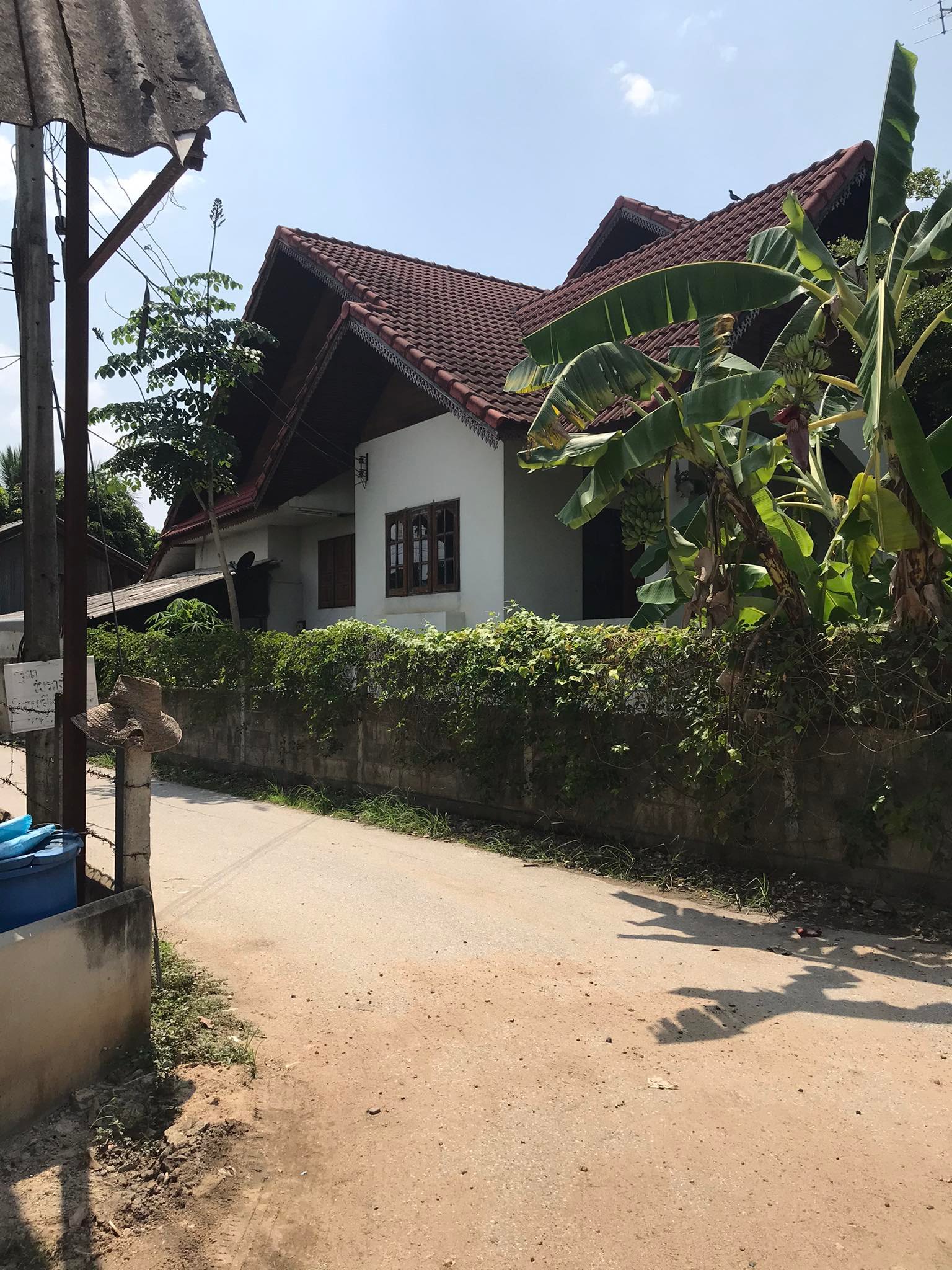 บ้านเดี่ยว 2 ชั้น บ้านป่าจี้ ม.1 ต.ทุ่งสะโตก อ.สันป่าตอง จ.เชียงใหม่ 