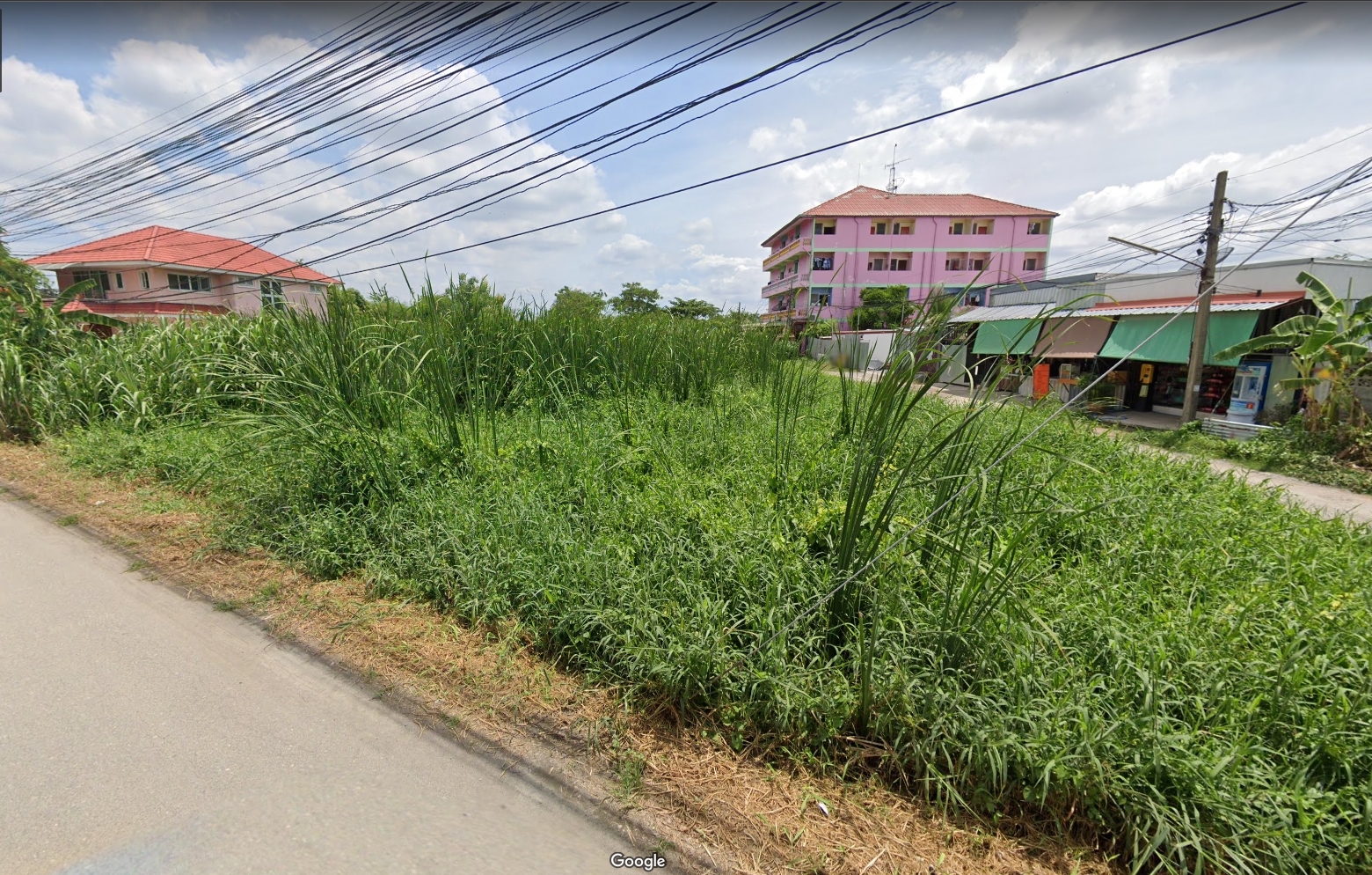 ที่ดินเปล่า อยู่ในซอยศุภาหาร 3 บางบอน เขตบางขุนเทียน 0-3-83 ตร.ว.