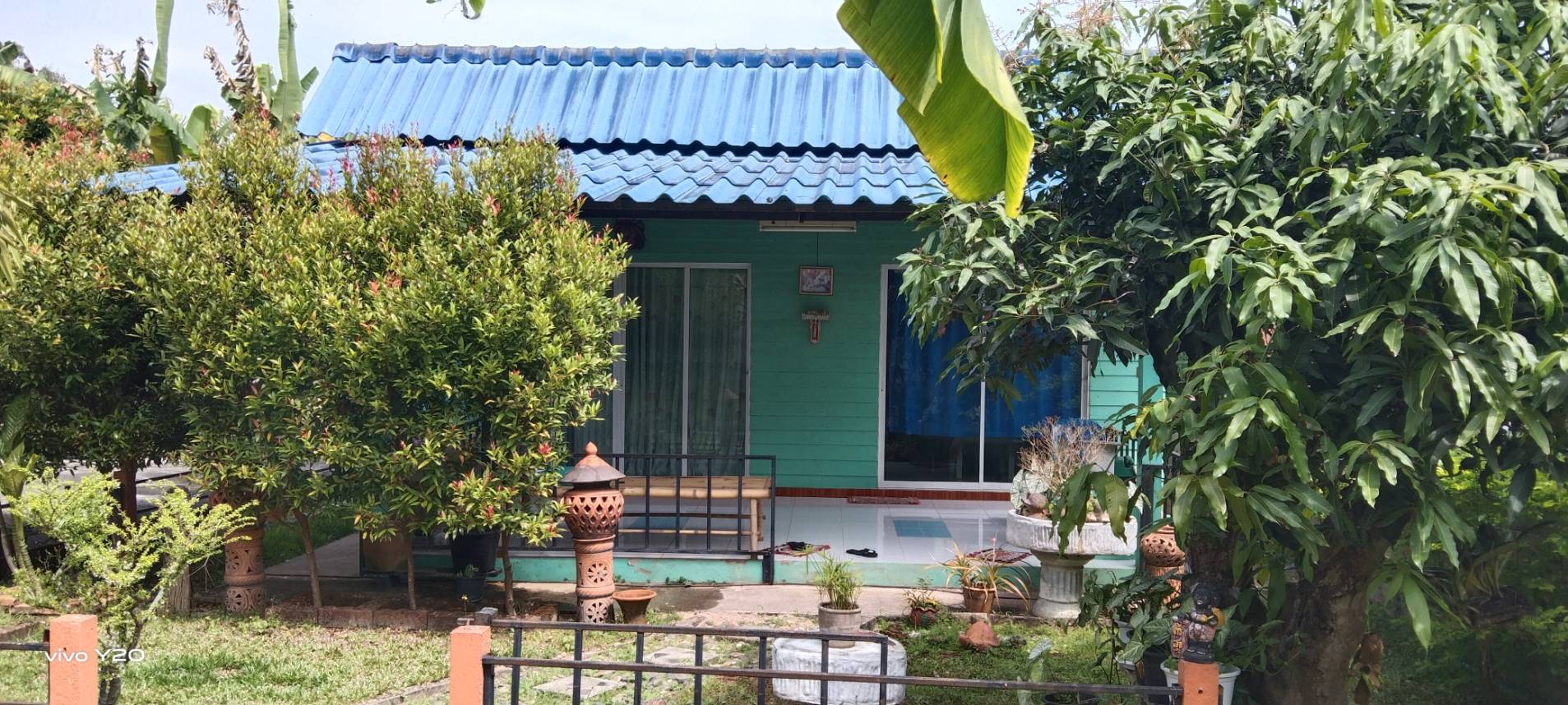 บ้านพร้อมที่ดิน พิกัด หนองด่านชอย4 ต.รอบเวียง อ.เมือง .จ.เชียงราย