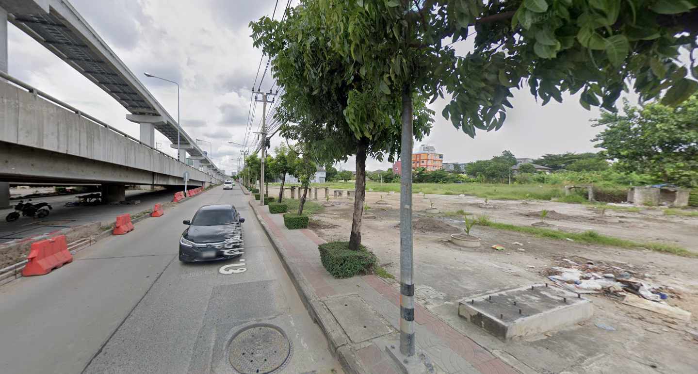 ขายที่ดิน ศรีนครินทร์ ใกล้รถไฟฟ้า  สร้างตึกสูง 33 ชั้นได้ Net.