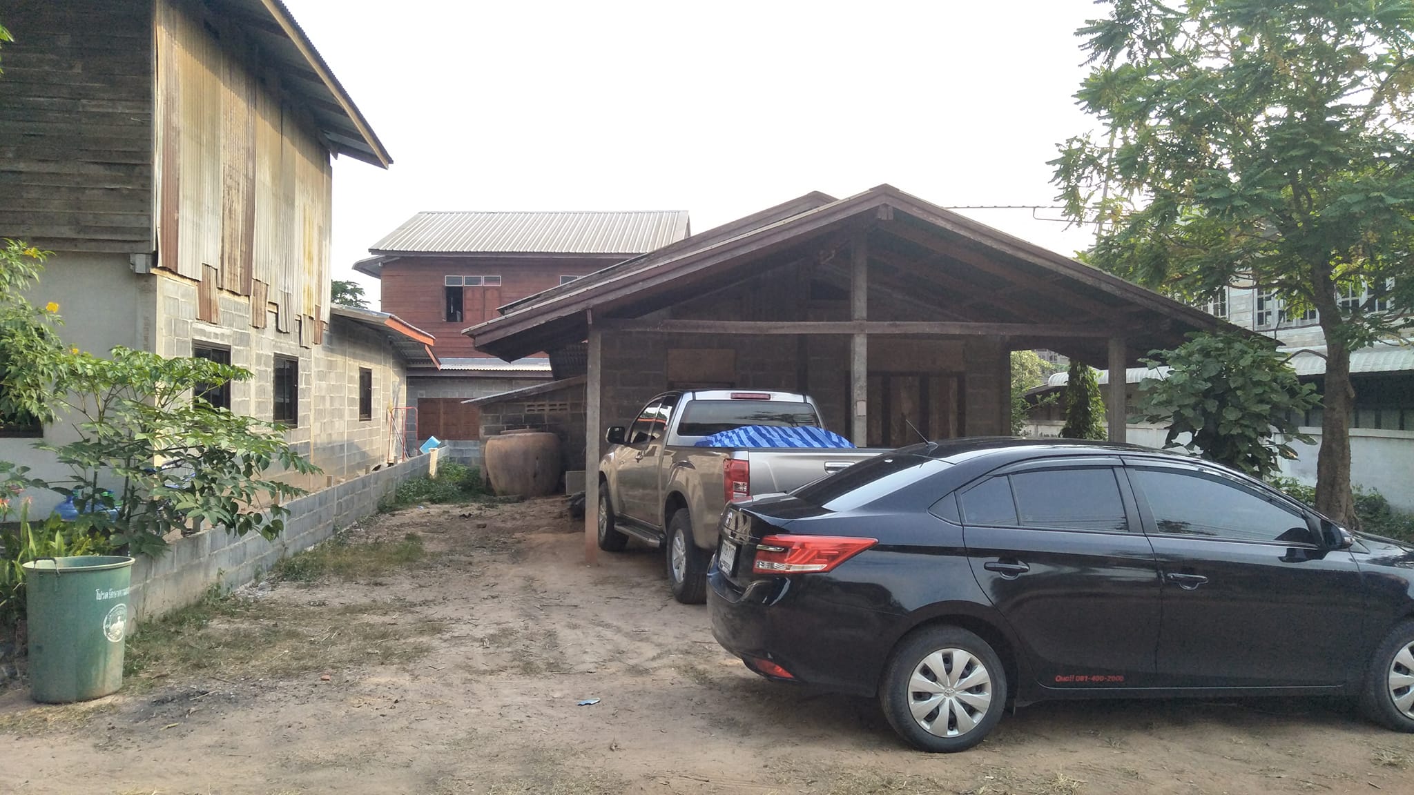 บ้านชั้นเดียว พร้อมที่ดิน ติดถนนเทศบาล กาฬสินธ์ 