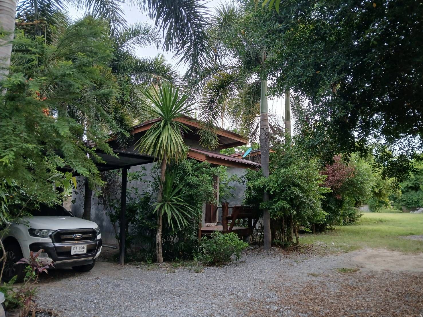ขายบ้านที่ดินพร้อมโฮมสเตย์