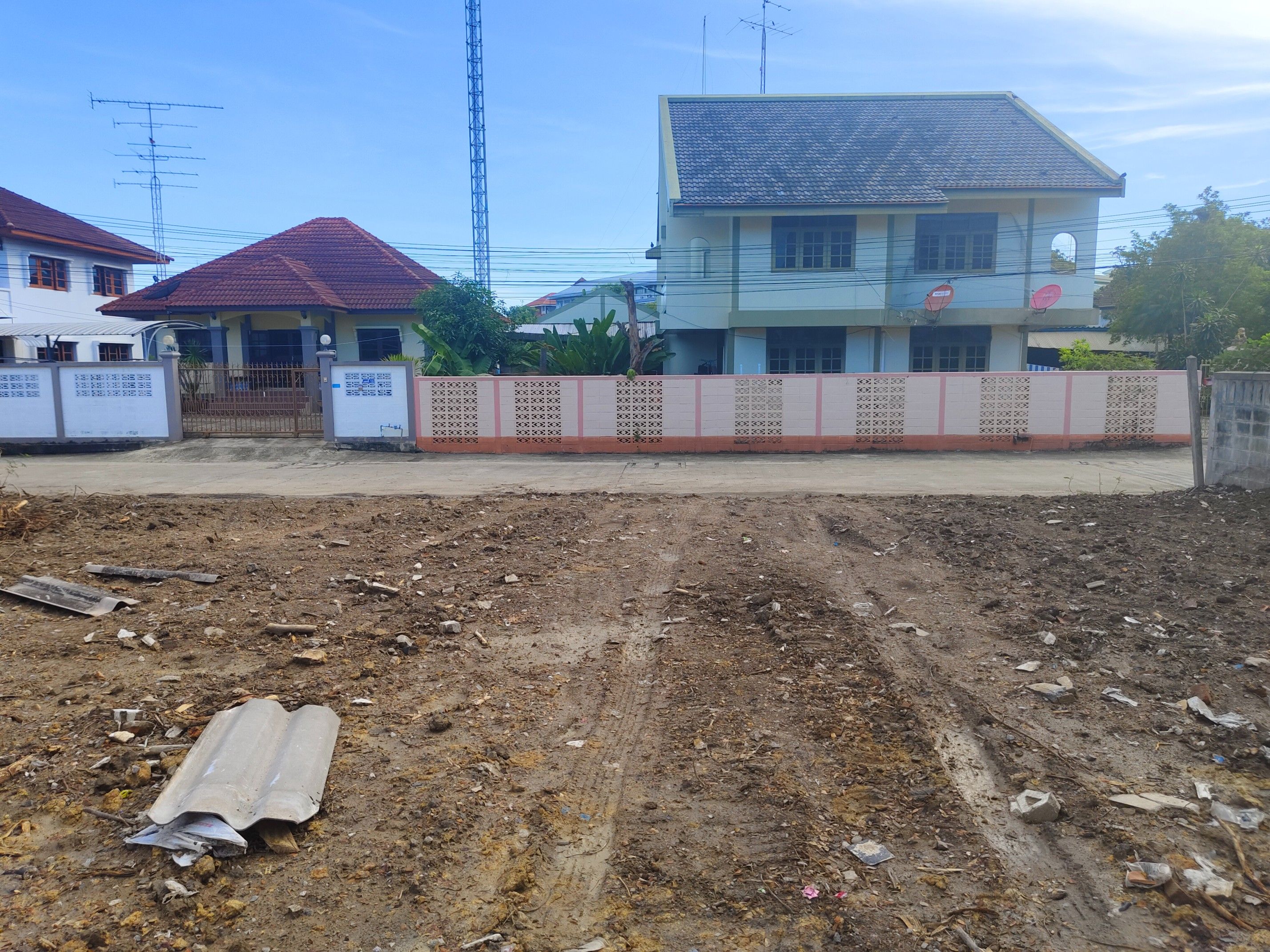 ขายที่ดินราชบุรี อำเภอเมือง ที่ดินถมแล้ว 1งาน 39ตรว. กลางเมืองราชบุรี