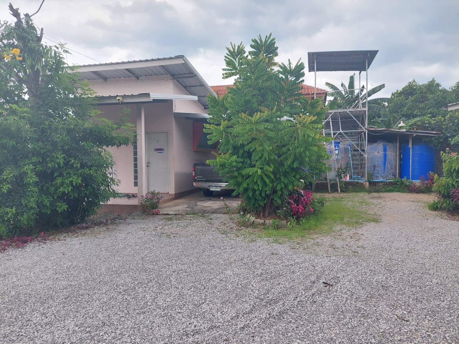 #ขายที่ดินพร้อมกิจการห้องเช่าเมืองเลย ทำเลดีมาก ใกล้ ม.ราชภัฏเลย มีรายได้ทุกเดือน เมืองเลย 1-0-35.7