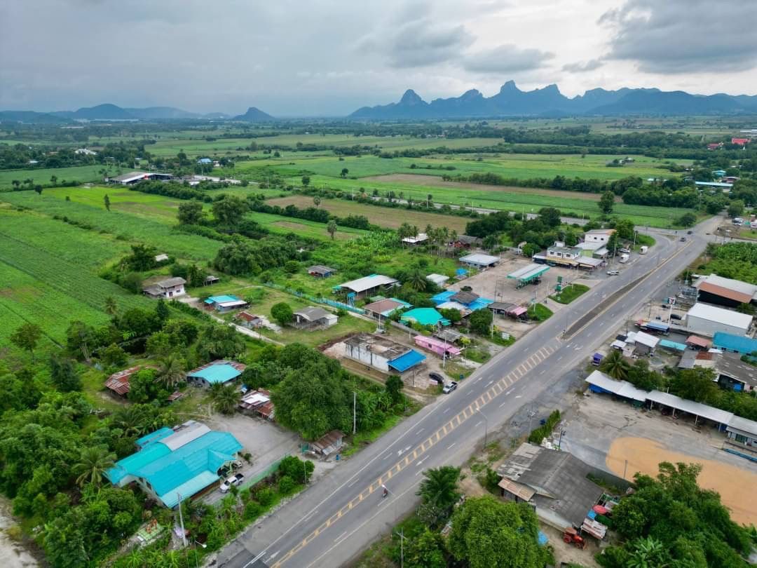 ขายบ้านลพบุรี ทำเลงาม บรรยากาศดี ใกล้หาดทรายเทียมอ่างซับเหล็ก