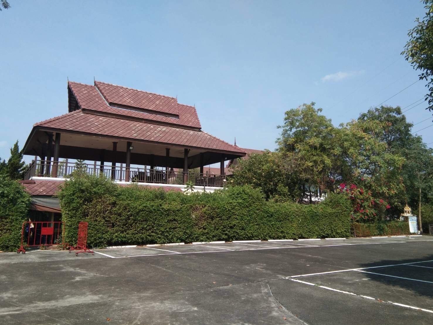 ขายรีสอร์ทเชียงใหม่ ทำเลดี รีสอร์ทสวย ประกอบกิจการต่อได้ทันที หางดง 6-3-45