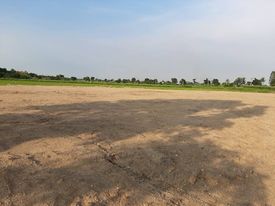 ที่ดินเปล่า สุพรรณบุรี 6-3-21 แบ่งขายได้