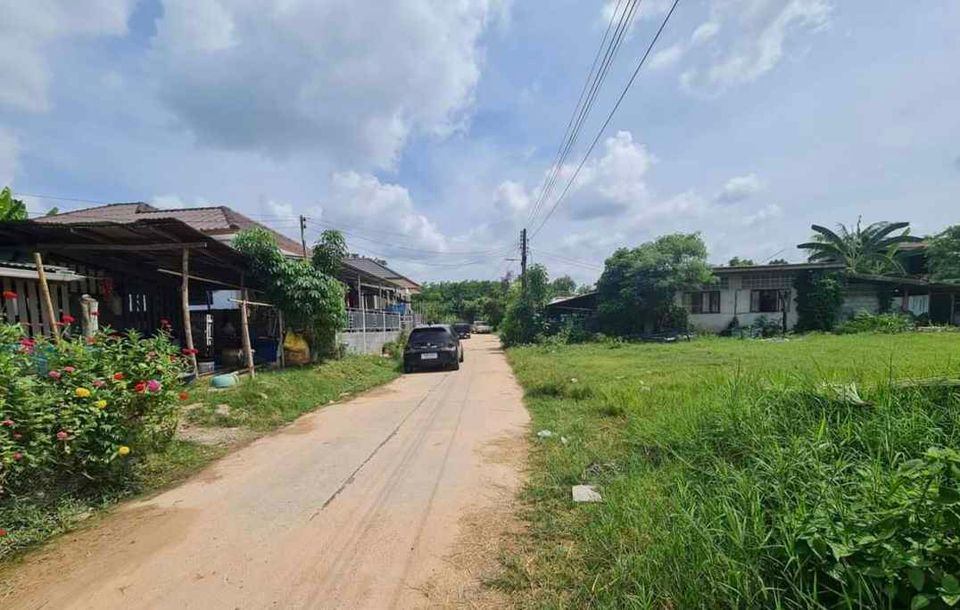 ขายที่ดินอุบลราชธานี อ.เมืองอุบลราชธานี 0-1-3 ตรว.