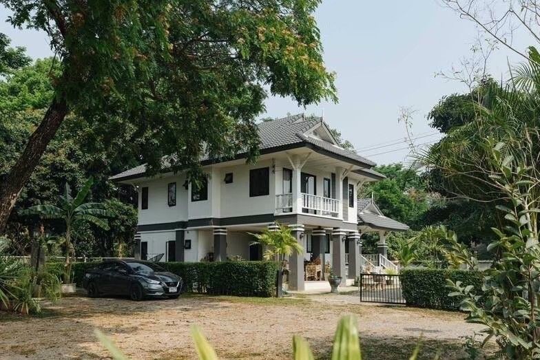 ขายบ้านเชียงใหม่ อำเภอสารภี บ้านพร้อมที่ดินทำเลดี ใกล้แหล่งอำนวยความสะดวกรอบด้าน เข้า-ออกสบาย 0-3-71.6