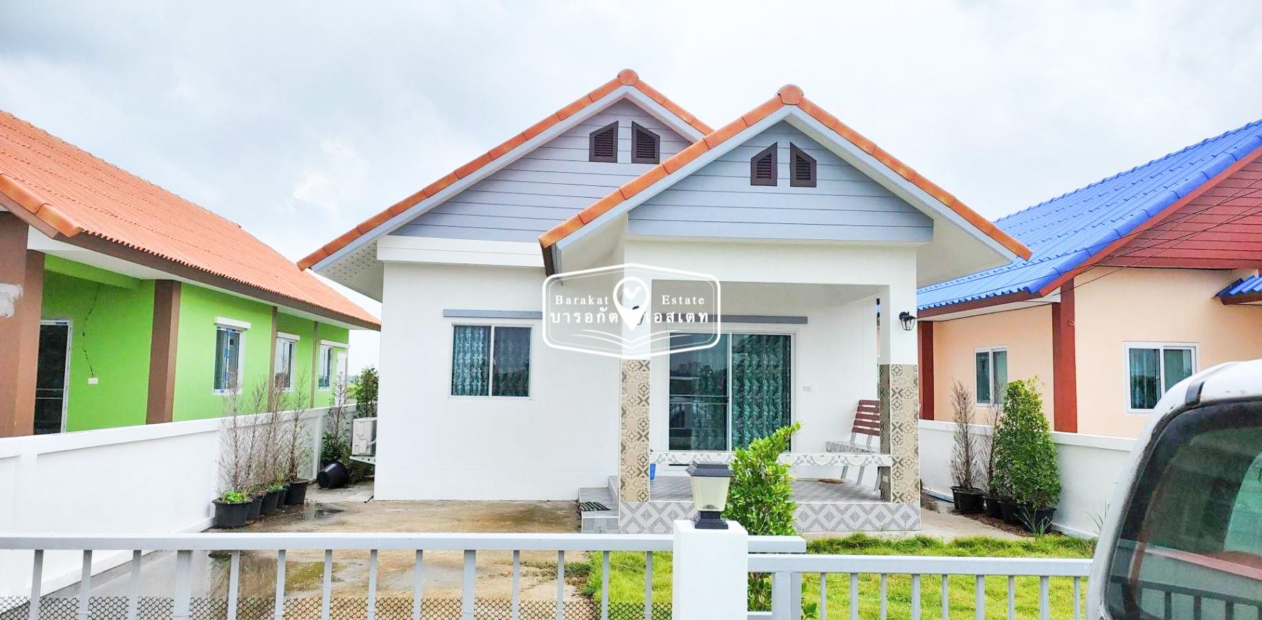บ้านพร้อมที่ดิน สร้างใหม่พร้อมอยู่ แถมฟรีแอร์ 2 ตัว