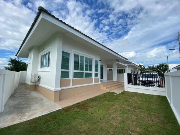 บ้านเดี่ยว วิวทุ่งนา ใหม่มาก 