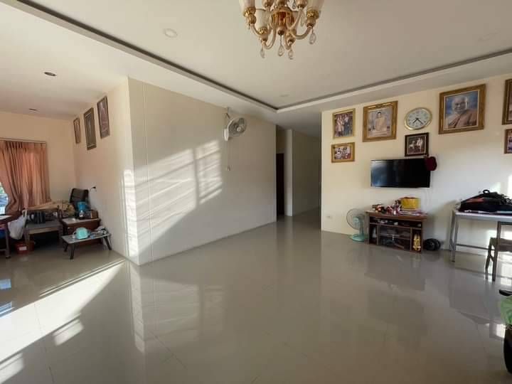 บ้านพร้อมที่ดินใจกลางเมือง