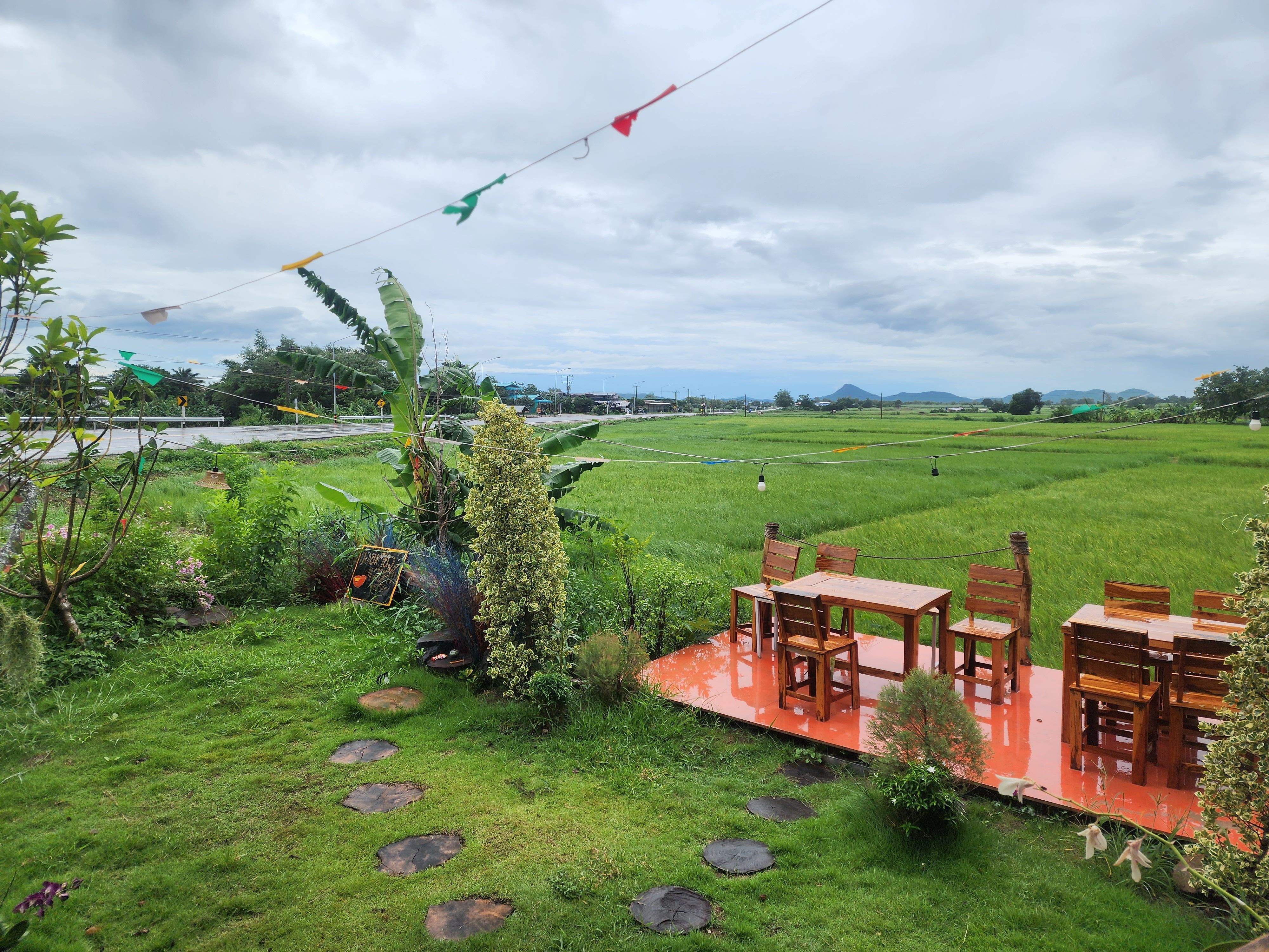 ขายที่ดินเลย ภูหลวง ที่พร้อมบ้าน 2 หลัง
