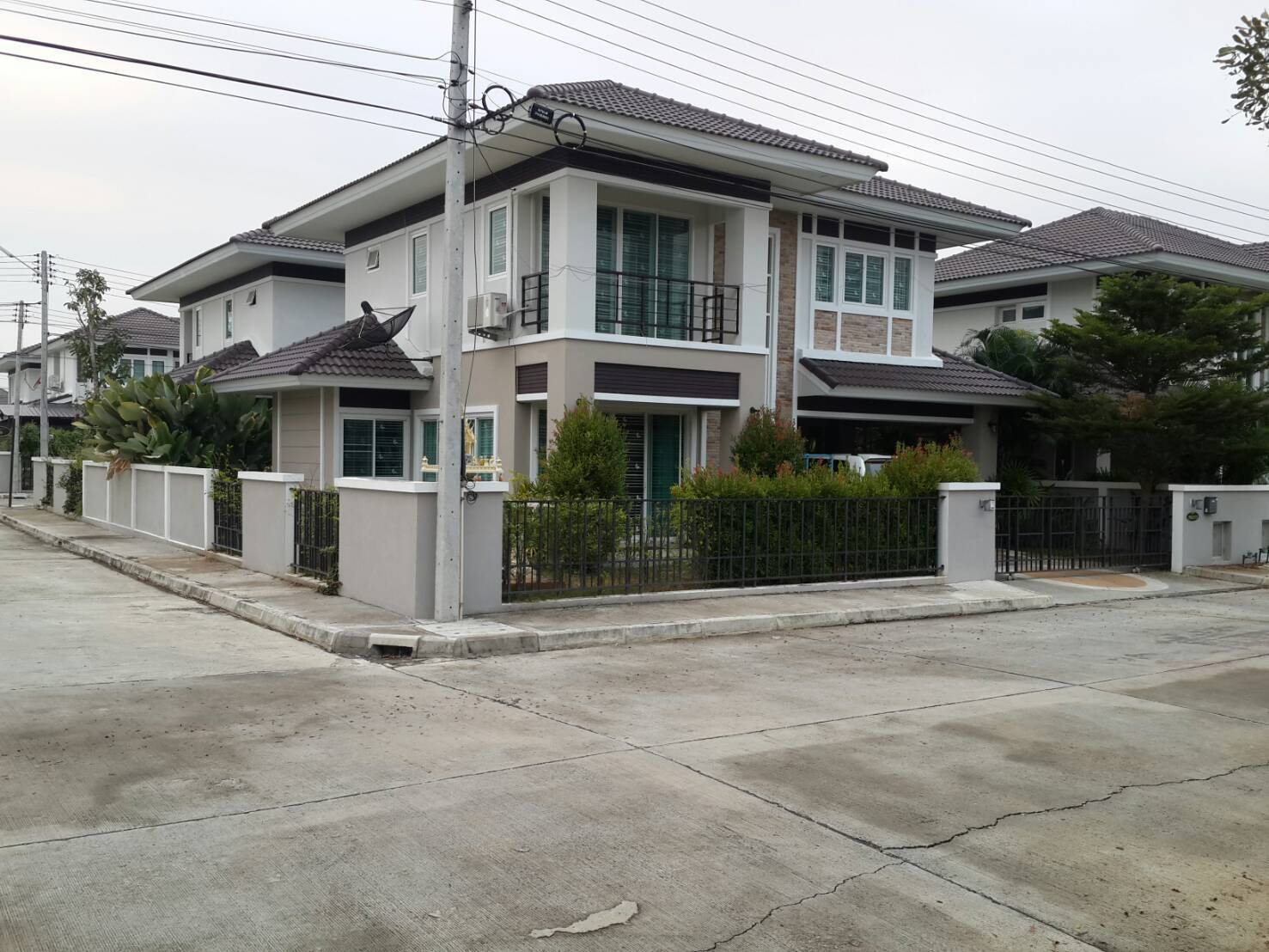 บ้านเดี่ยว 2 ชั้น ดอยสะเก็ด เชียงใหม่ 0-0-56
