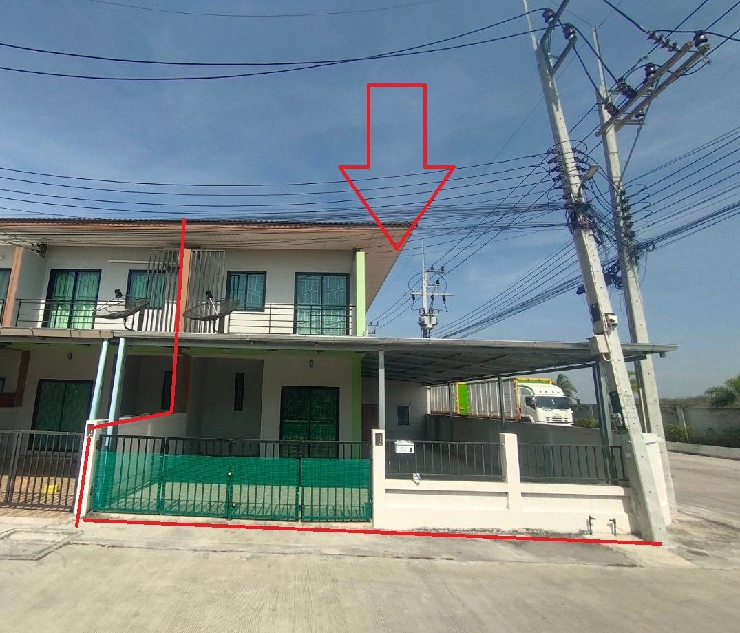 ขายทาวน์เฮ้าส์ บ้านจักรวาล แลนด์ แอนด์ เฮ้าส์ (มาบยางพร-ปลวกแดง)