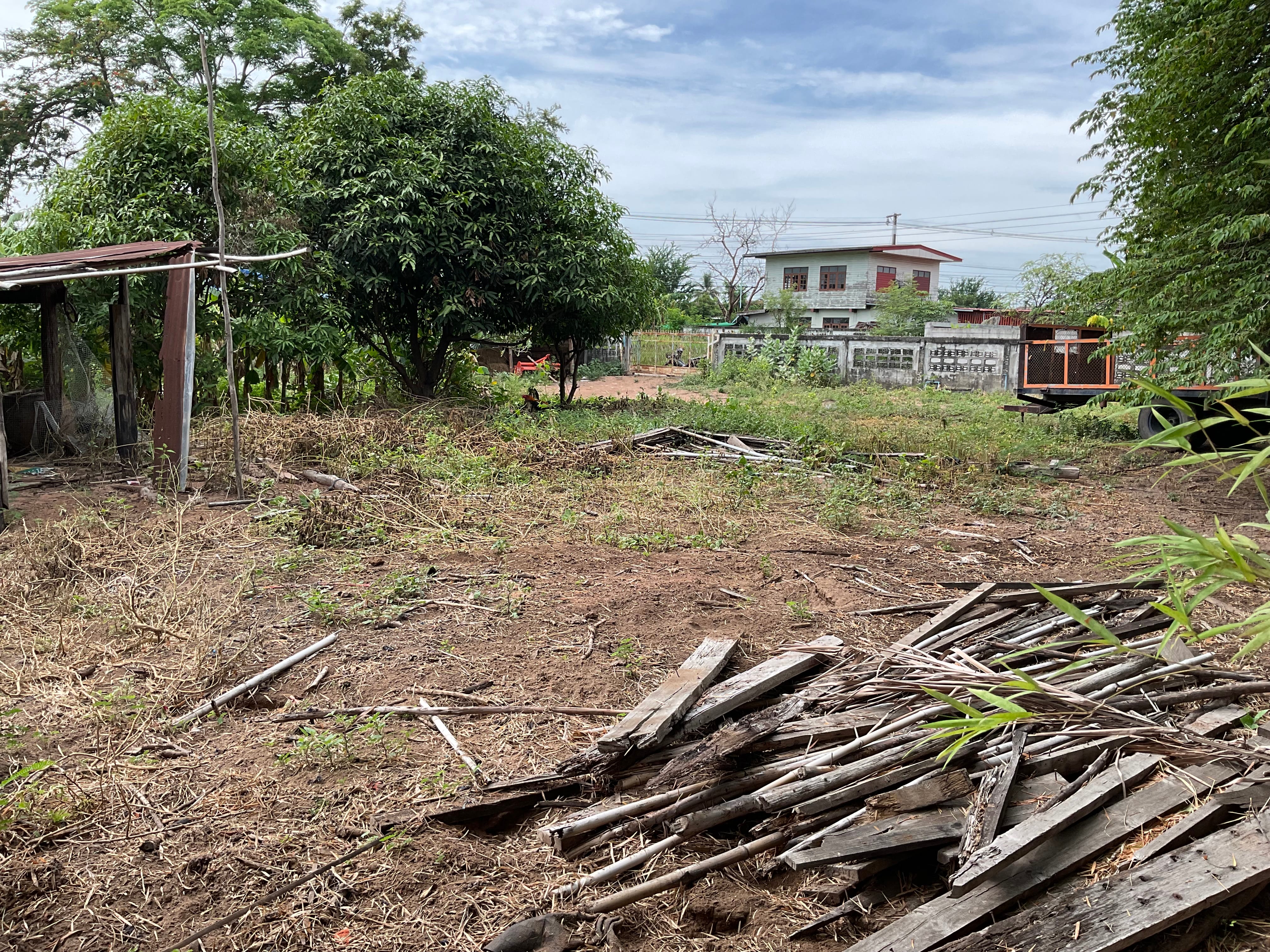 ที่ดินติดถนนมิตรภาพ