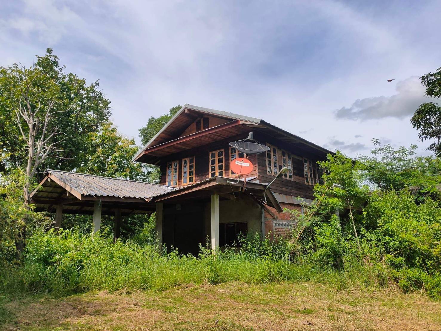 ขายที่ดินพร้อมบ้าน ไทยเจริญ ยโสธร 19-0-83