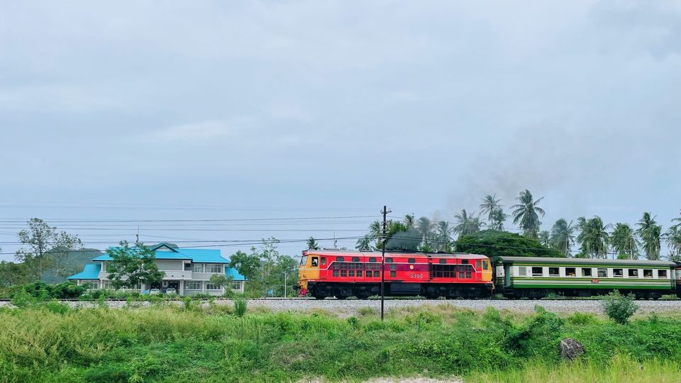 ที่ดิน 213 ตร.ว มี 3แปลง แปลงละ 630000 ประจวบคีรีขันธ์ 