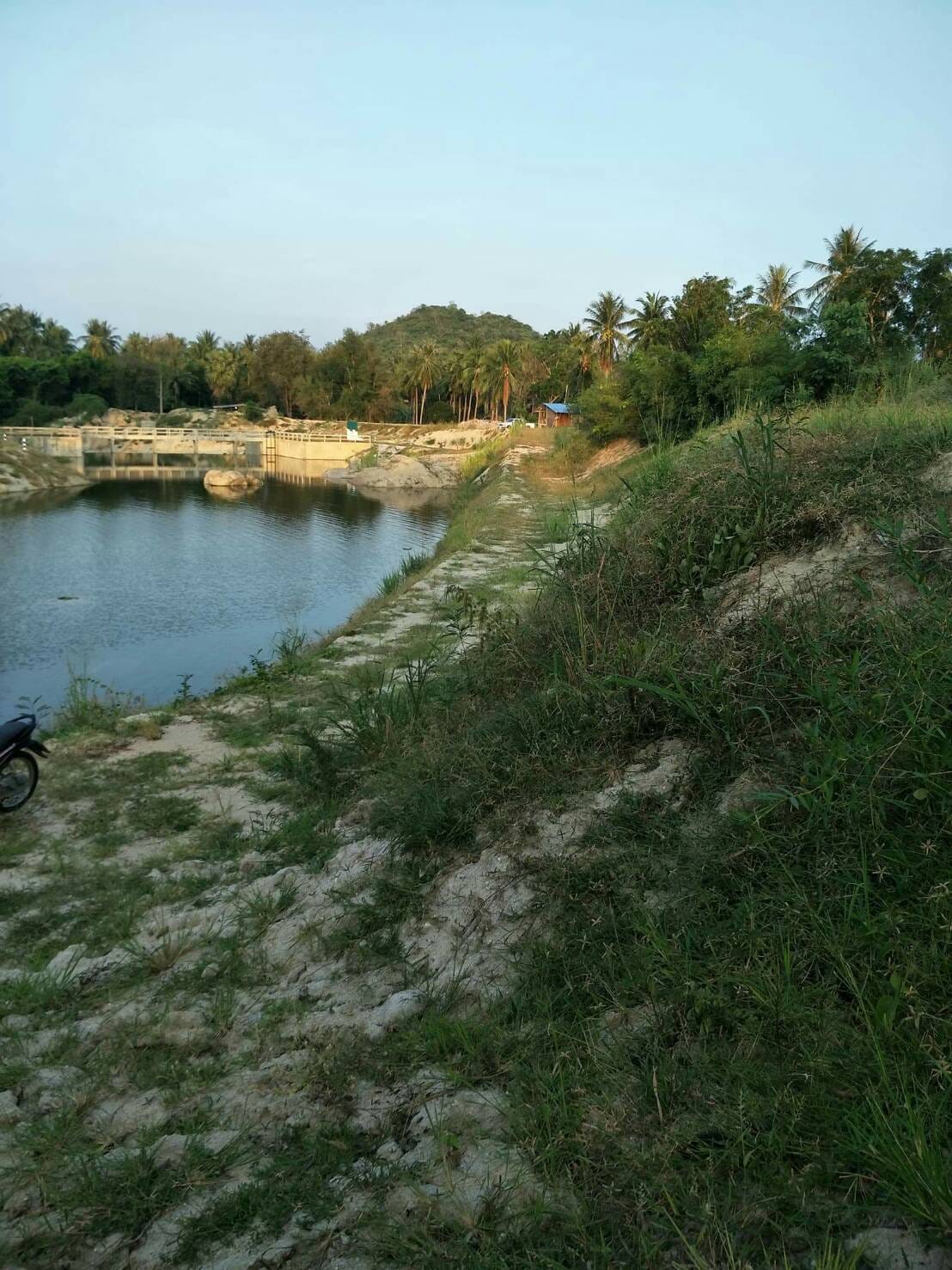 ที่ดินติดคลองสาธารณะ ประจวบ 3-3-24.1