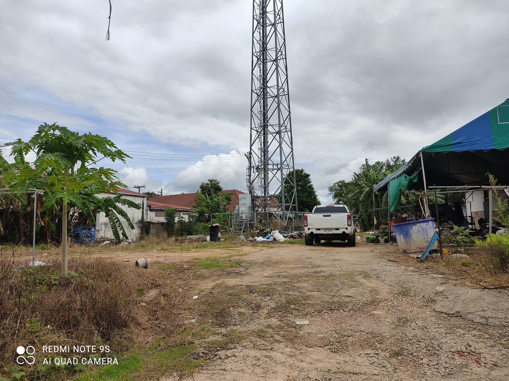 ที่ดินเปล่า หลังสนามกีฬาเมืองชุมพร อ.เมืองชุมพร จ.ชุมพร 1-3-37.5 ไร่