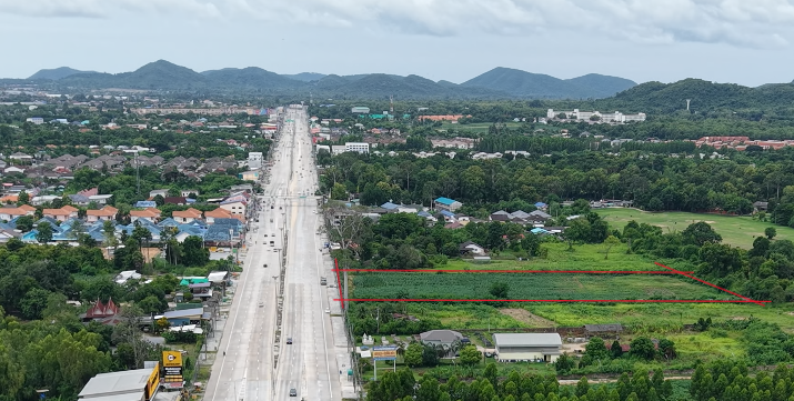 ขายที่ดิน ผังสีเหลือง EEC หน้ากว้าง 80 มเตร ติดถนนสุขุมวิท บางสเหร่ 