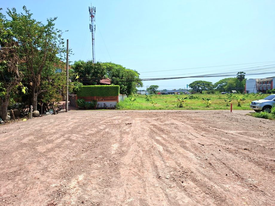 ขายที่ดิน 180 ตร.วา ทำเลดีใกล้สนามบินขอนแก่น,มหาวิทยาลัยขอนแก่น,โลตัสโกเฟรช,ตลาด ร.8แคมปิ้ง 