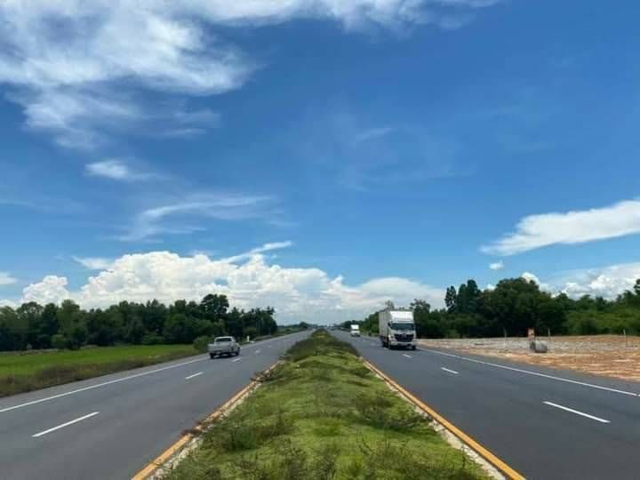 ขายที่ดินติดถนนสุวรรณศร(33 สายใหม่)
