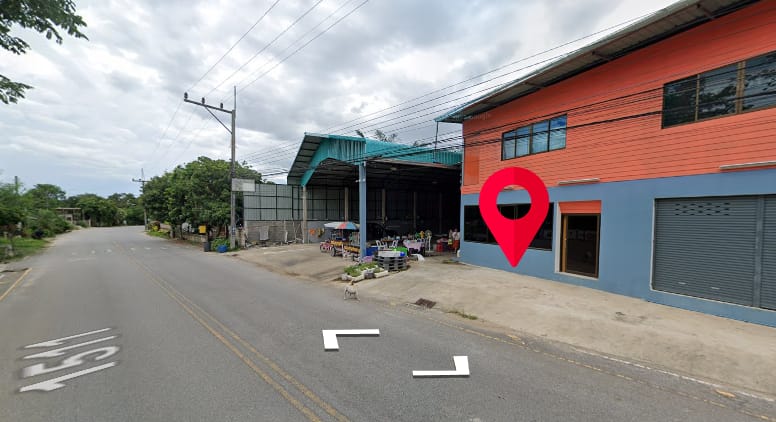 บ้าน​พร้อม​โกดัง​