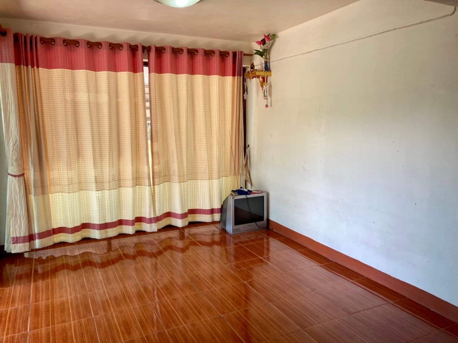 บ้านพร้อมที่ดิน หางดง จ.เชียงใหม่ 0-1-10 ตร.ว.