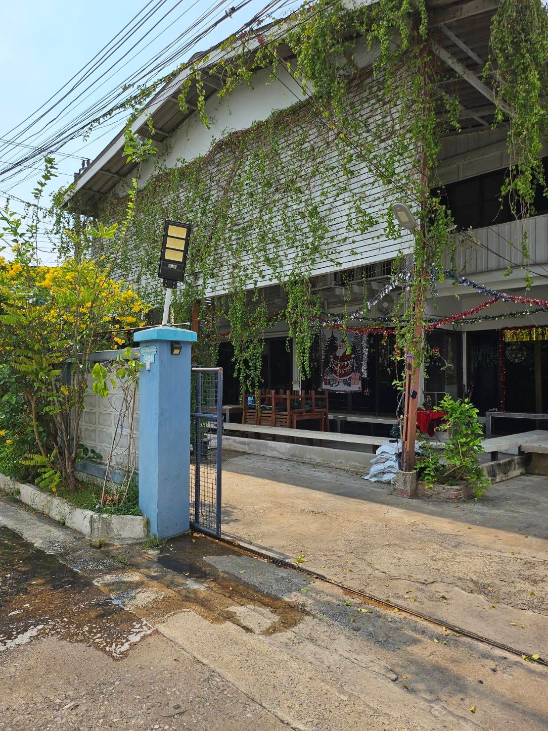 ขายที่ดินพร้อมบ้าน 425 ซอยองครักษ์ บางกระบือ