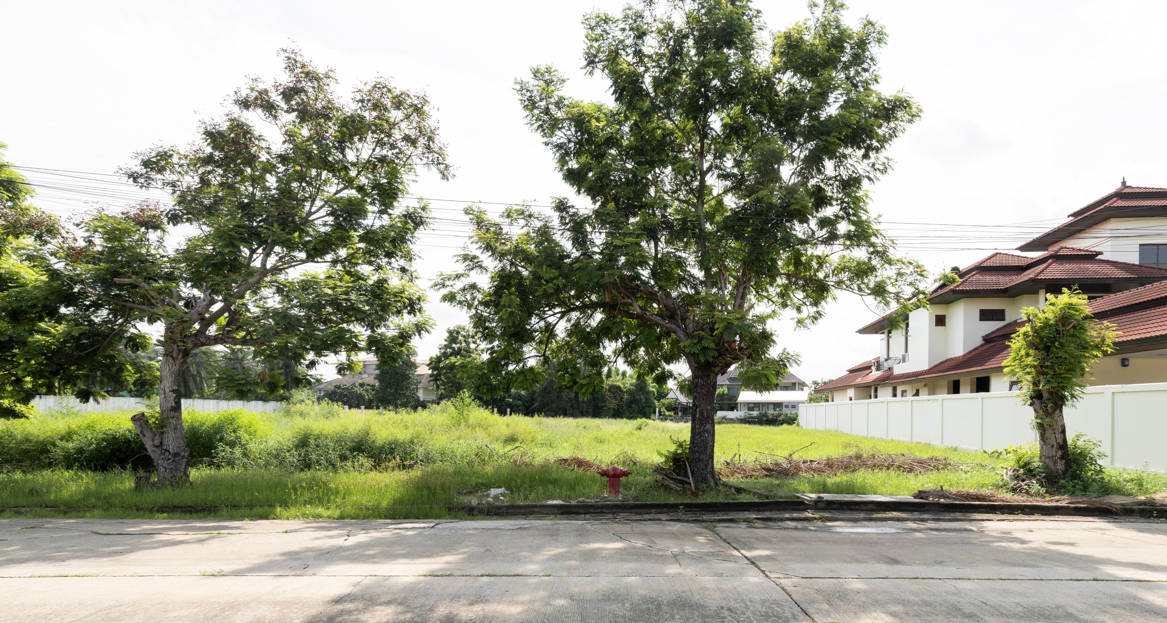 vายที่ดิน วินด์มิลล์ พาร์ค 3งาน 15ตรว. ที่สวยมาก หลังที่ติดน้ำ หมู่บ้านอยู่ในสนามกอล์ฟ Summit Windmill Golf Club  เดินทางสะดวกตั้งอยู่บน ถนนบางนา-ตราด  เหมาะสำหรับสร้างบ้านหรู 