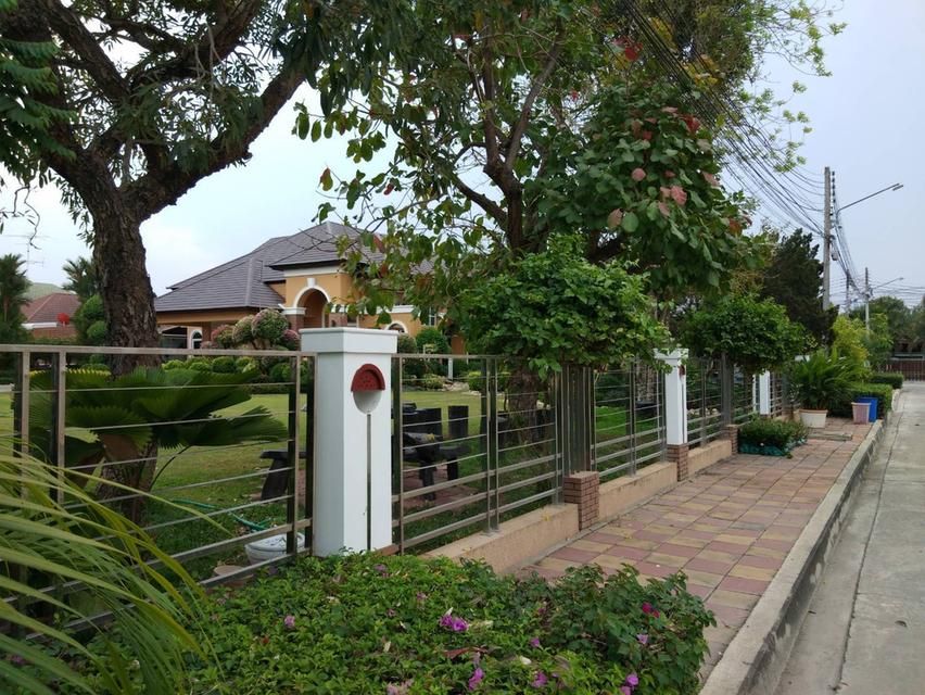ขายที่ดินทำเลทอง​หมู่บ้านยิ่งรวย​ อ.เมือง​ สุพรรณ​บุรี