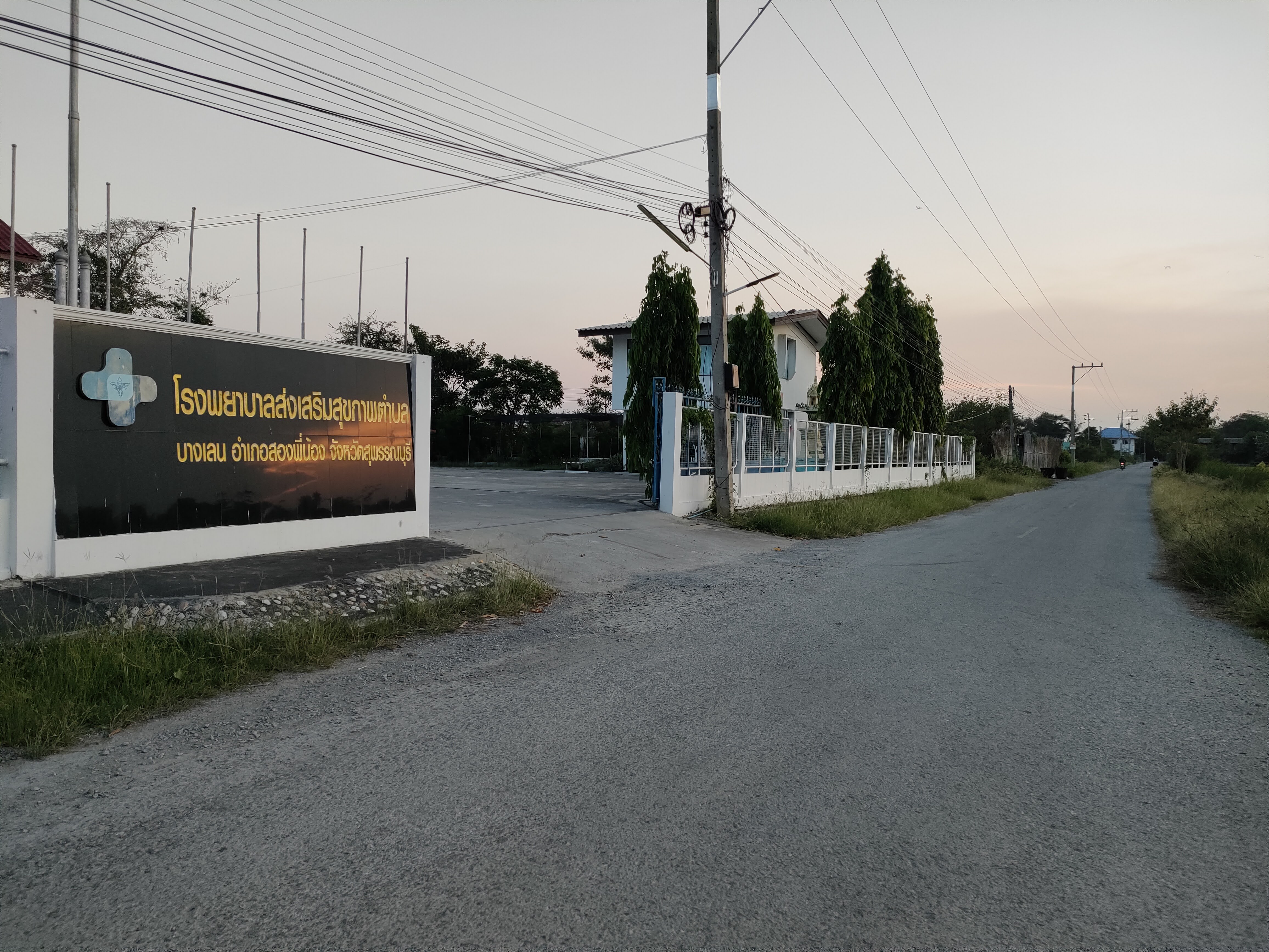 ที่ดิน ติดถนน 4 เลน บางเลน สุพรรณบุรี 8-1-3