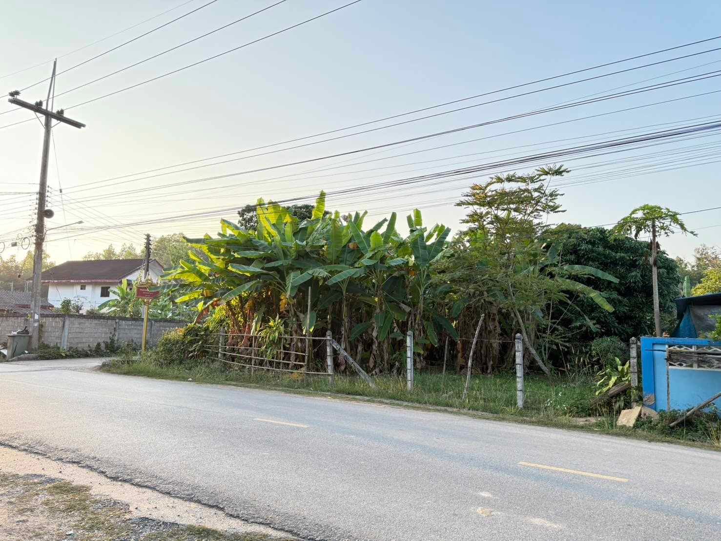 ขายที่ดินหัวมุม 105 ตรว. เหมาะอยู่อาศัย อ.เมือง จ.เชียงราย