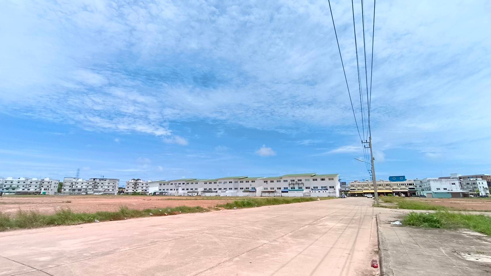 ขายที่ดิน 20-3-34.5 ไร่ ถนนเลี่ยงเมืองระยอง ใกล้สถานีขนส่งระยอง