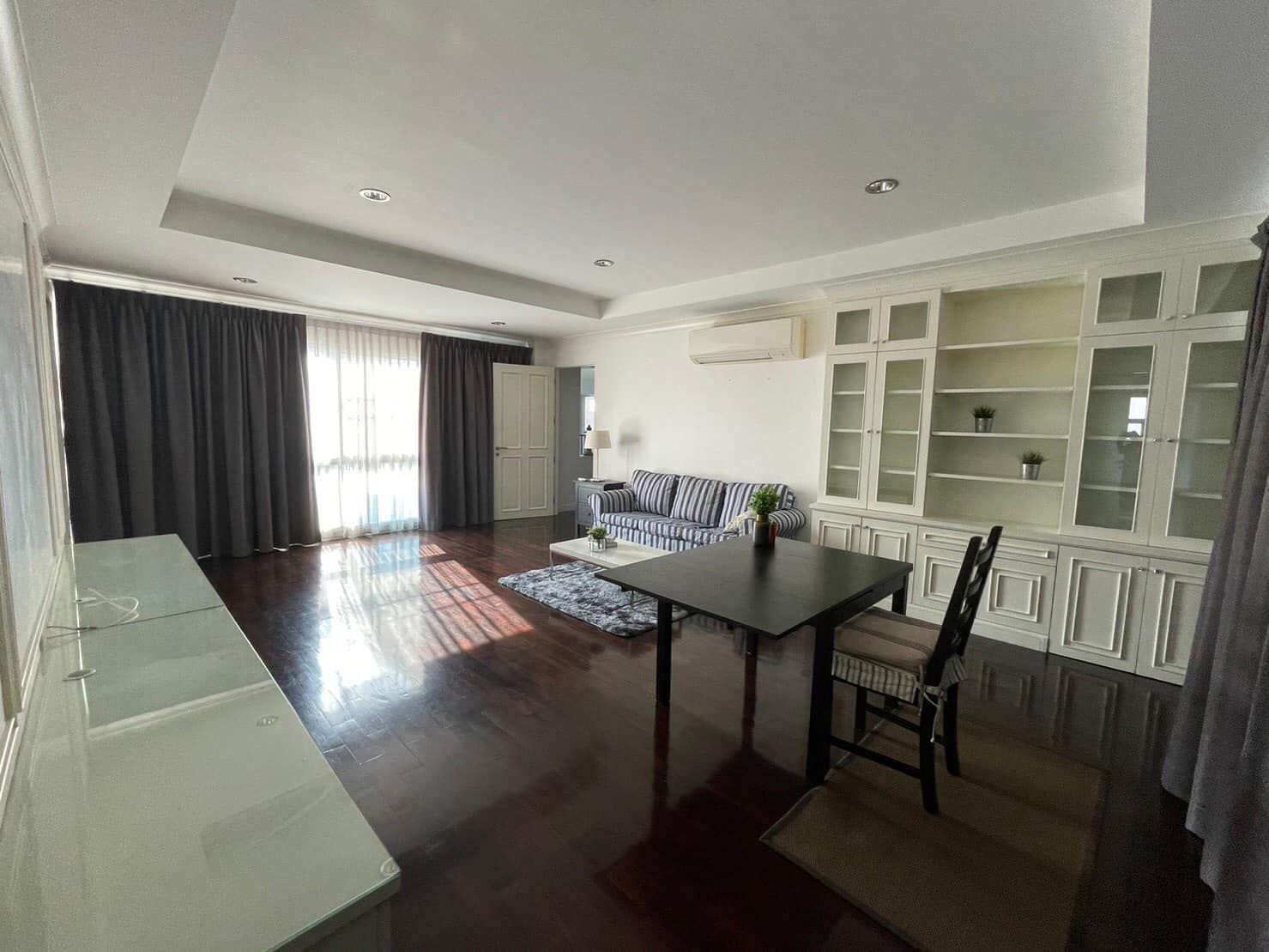 ขาย บ้านเดี่ยว 4 ห้องนอน ในโครงการ Tararom Ramkhamhaeng 9 (ธารารมณ์ รามคำแหง 9)