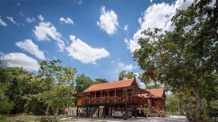 ขายที่ดิน พร้อมกิจการ (ยังดำเนินงานอยู่ปกติ)