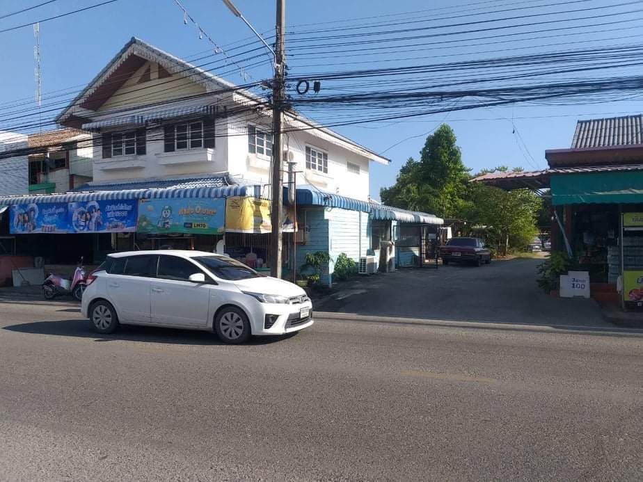 ที่ดินพร้อมกิจการบ้านเช่า 2-2-25
