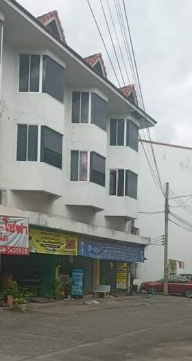 อาคารพาณิชย์ เมืองเชียงใหม่