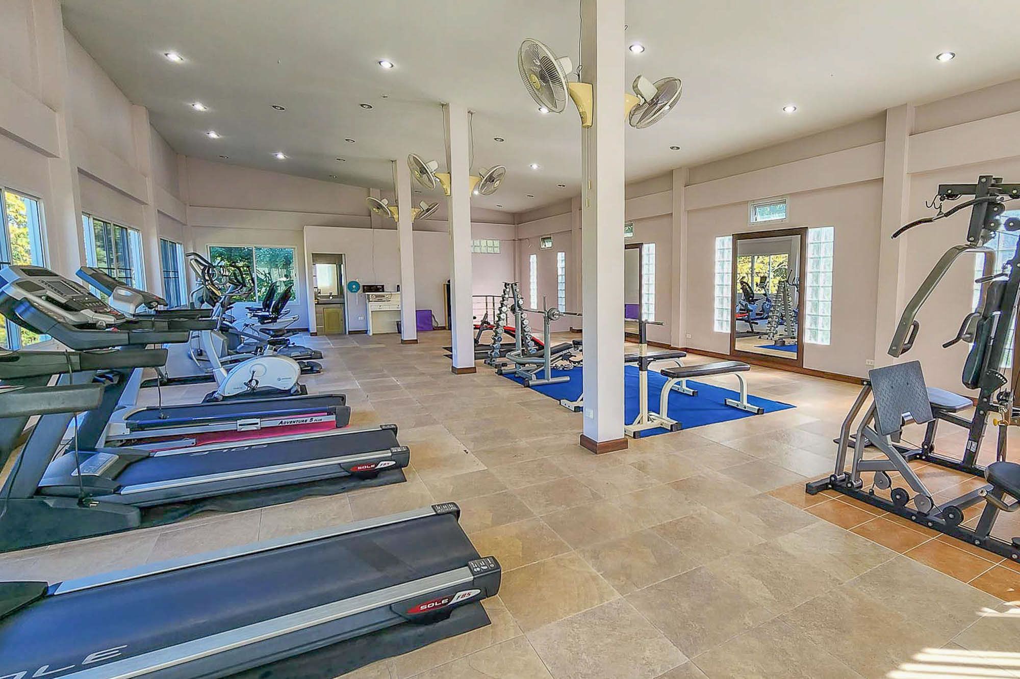 Single-Story Home in a Serene Gated Community | บ้านโครงการชั้นเดียว บรรยากาศสงบ เป็นส่วนตัว ย่านสันทราย, เชียงใหม่