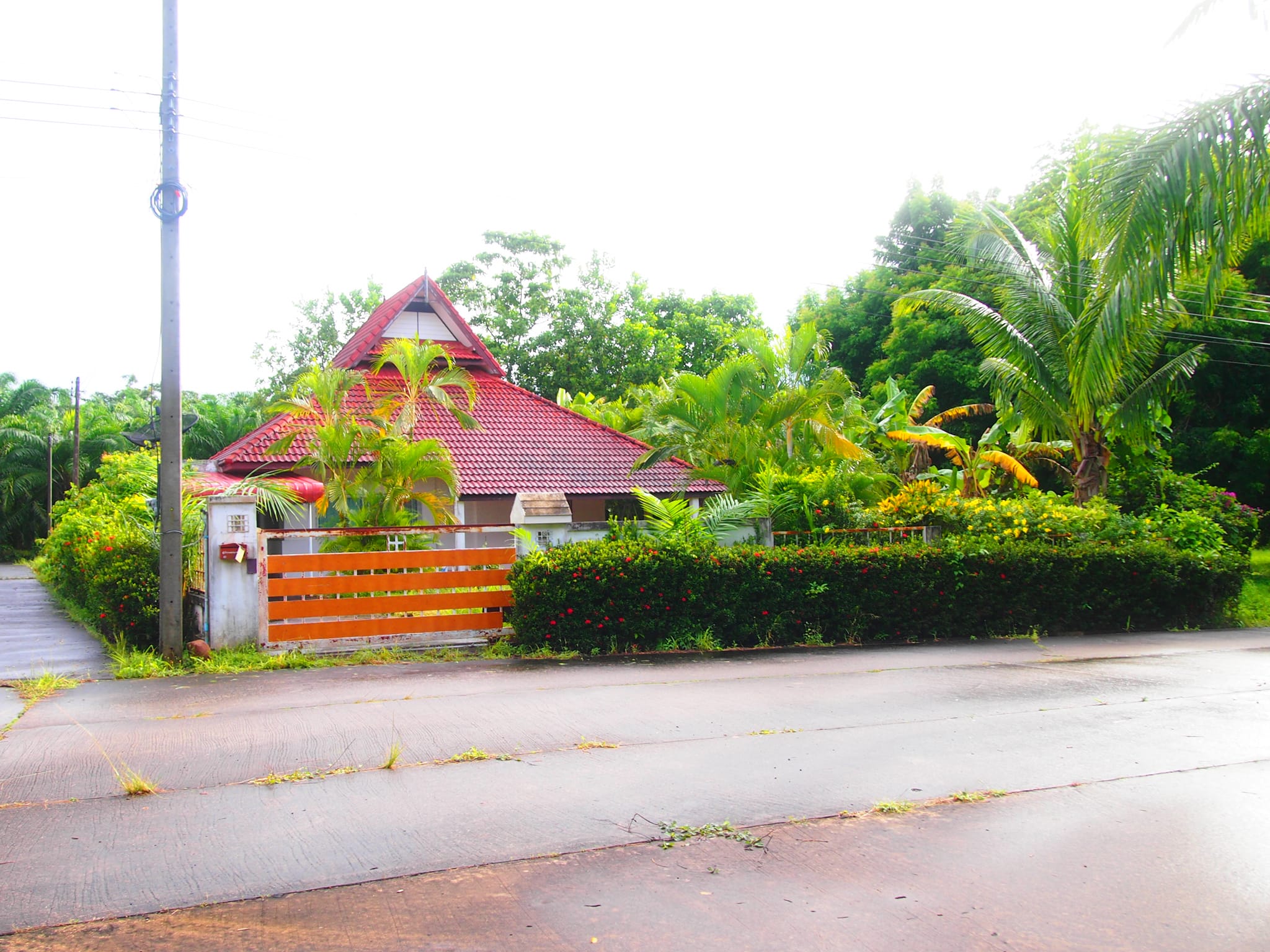 บ้านสวยใกล้ชายทะเล อ.ปะทิว จ.ชุมพร 0-1-6