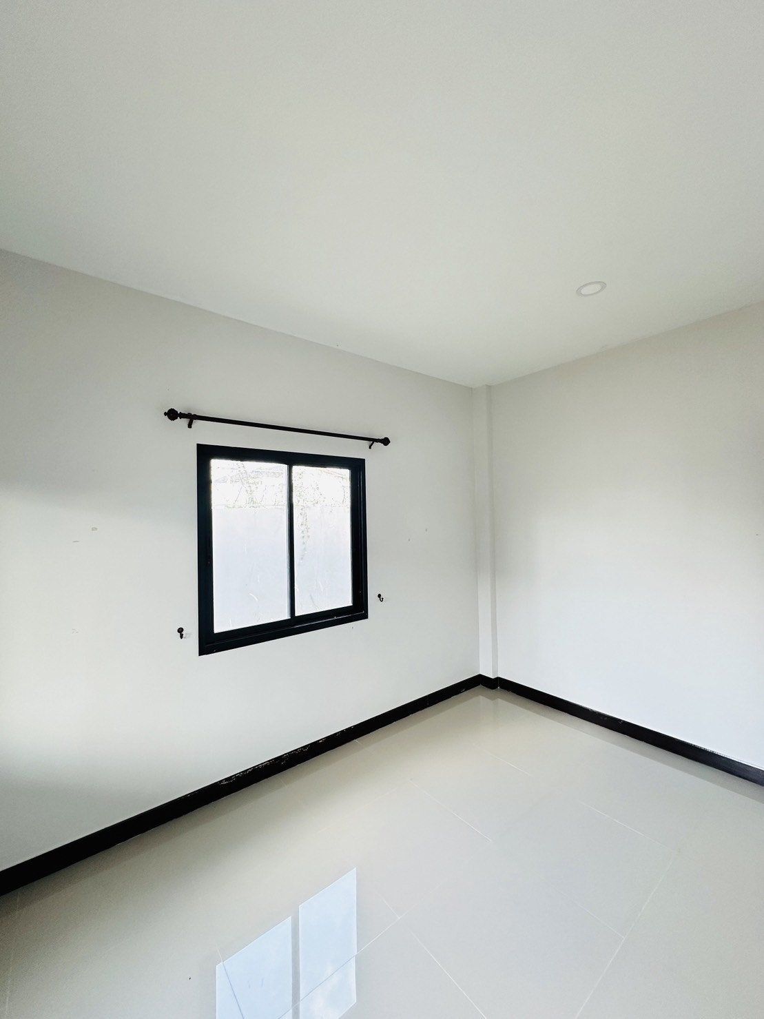 ขายทาวน์เฮ้าส์ บ้านสุขใจ สุขสบาย 5 ปลวกแดง, ระยอง