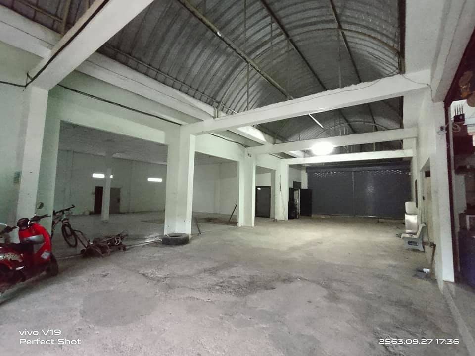 ที่ดินพร้อมบ้านและโกดัง นครศรีธรรมราช 3-3-63
