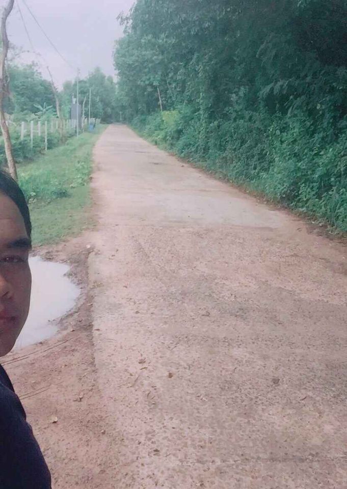 ที่ดินติด โรงเรียนบ้านขัวไม้แก่น ในเขตชุมชน วาริน อุบลราชธานี 3 ไร่