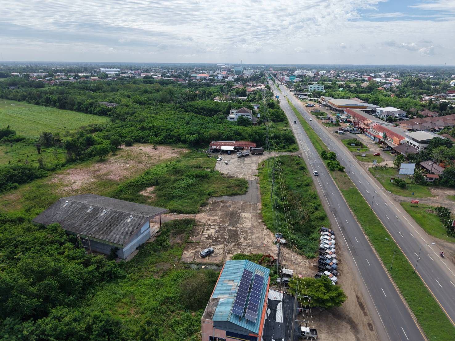 ขายที่ดินบุรีรัมย์ ประโคนชัย หน้ากว้าง 150 เมตร ติดถนน 4 เลน 