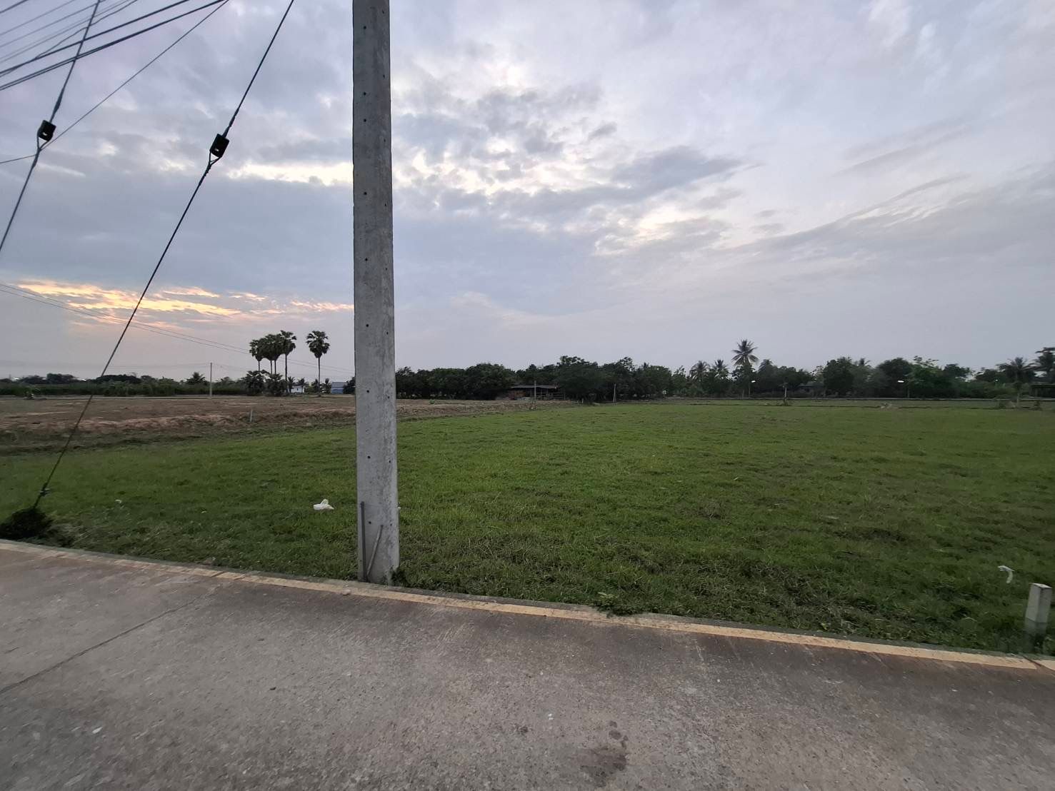 ขายที่ดิน เหมาะสำหรับเกร็งกำไร สร้างที่พัก คาเฟ่ 