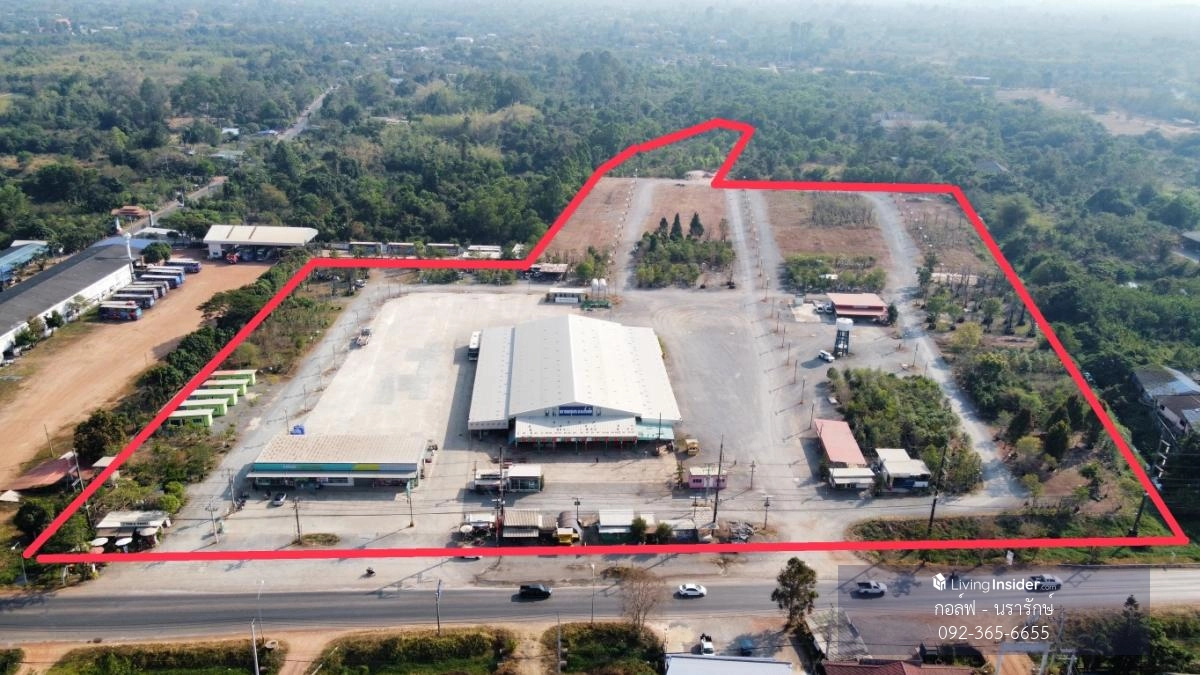 ขายที่ดินพร้อมสิ่งปลูกสร้าง รวมกรรมสิทธิ์ให้เช่า ตลาดสดชุมชน ต.ดงขี้เหล็ก ถ.สุวรรณศร (33) สายเก่า อ.เมืองปราจีนบุรี 2 แปลง รวม 44 ไร่ 3 งาน 99 ตร.วา