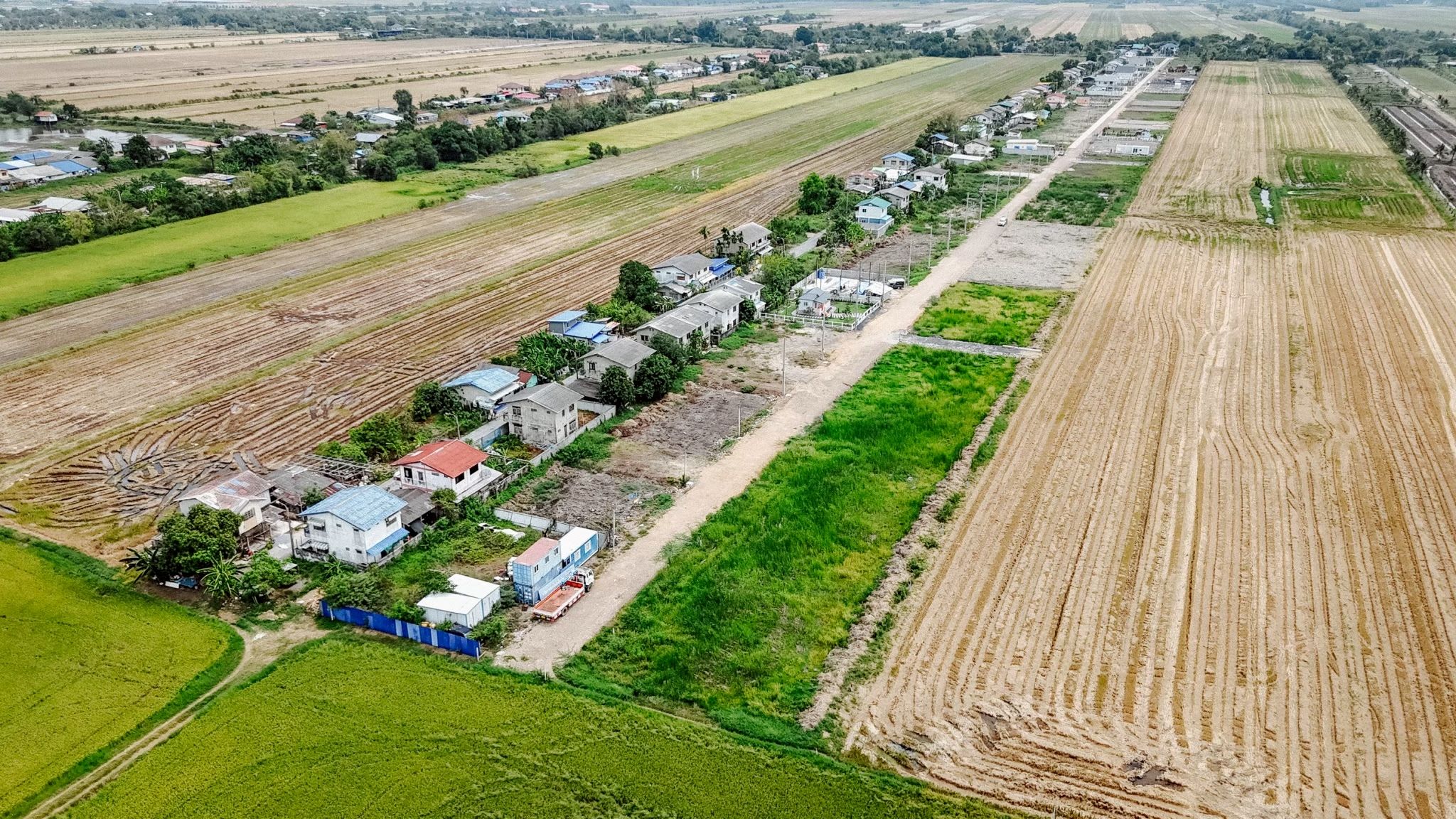 ที่สวย 100 ตรว ทำเลดี บรรบยากาศดี หนองจอก กรุงเทพ