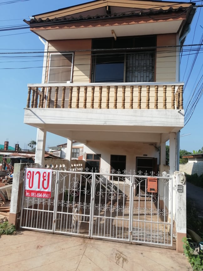 บ้านพร้อมห้องเช่าขายรวม